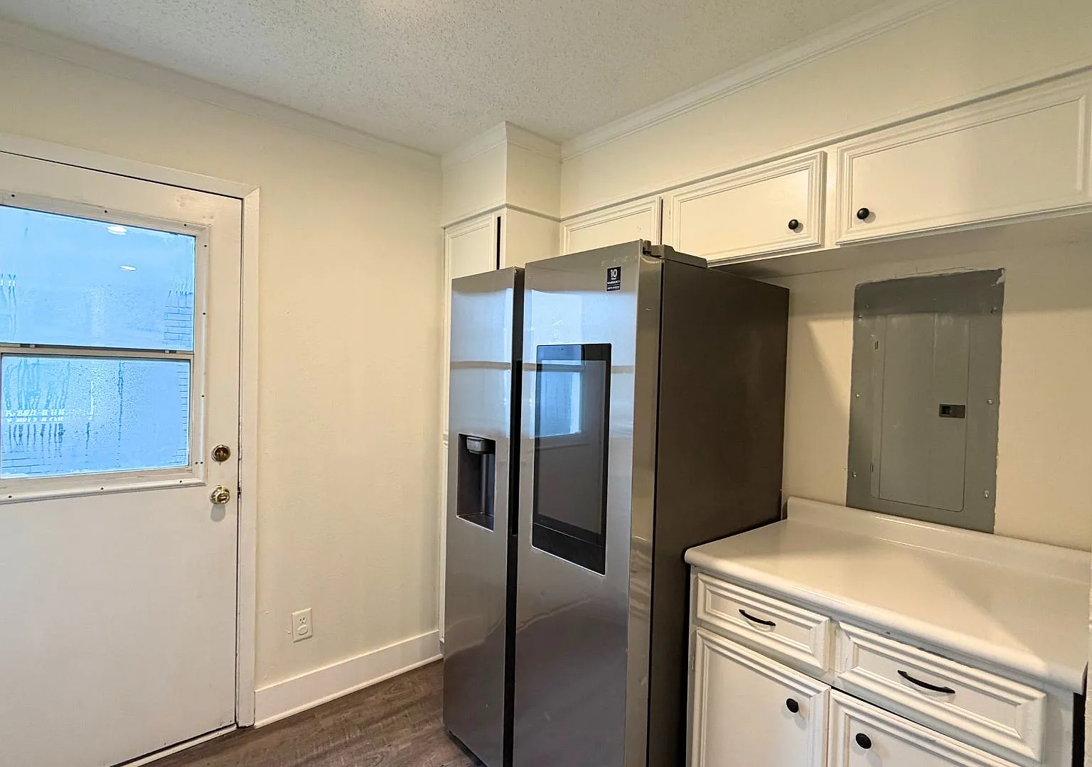 4 bed, 2174 sqft, $2,000 — Photo 3