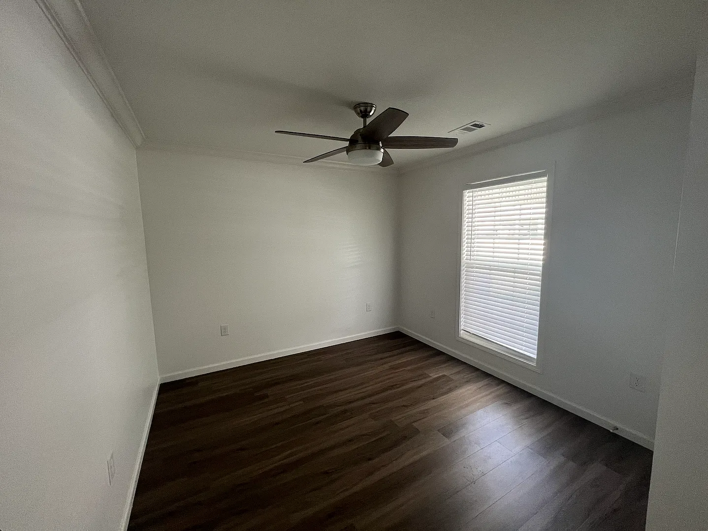 4303 - 4710 Antosh Circle Unit 4 — Photo 4