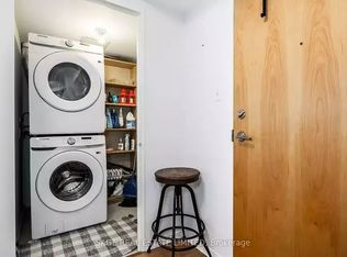 39 Parliament St #406, Toronto, ON M5A4R2