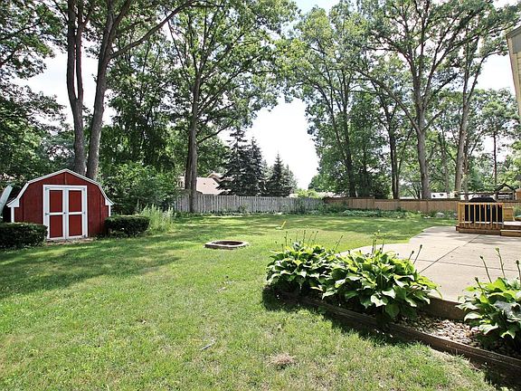 5th image of 6720 Shady Oak Ln