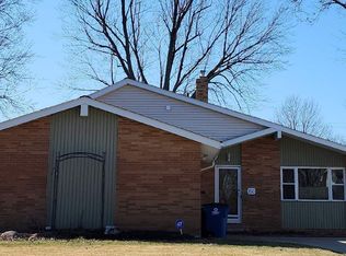 150 Lakehurst Dr, Eastlake, OH