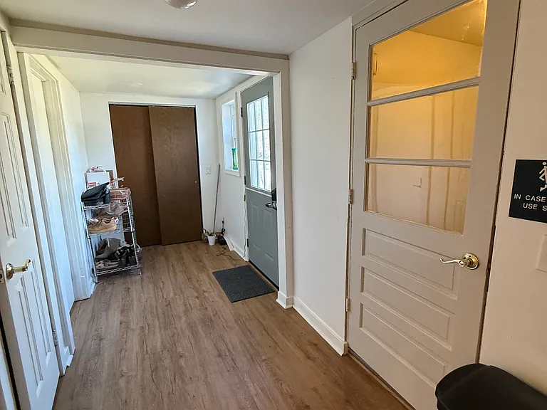 45 Hazel St — Photo 22