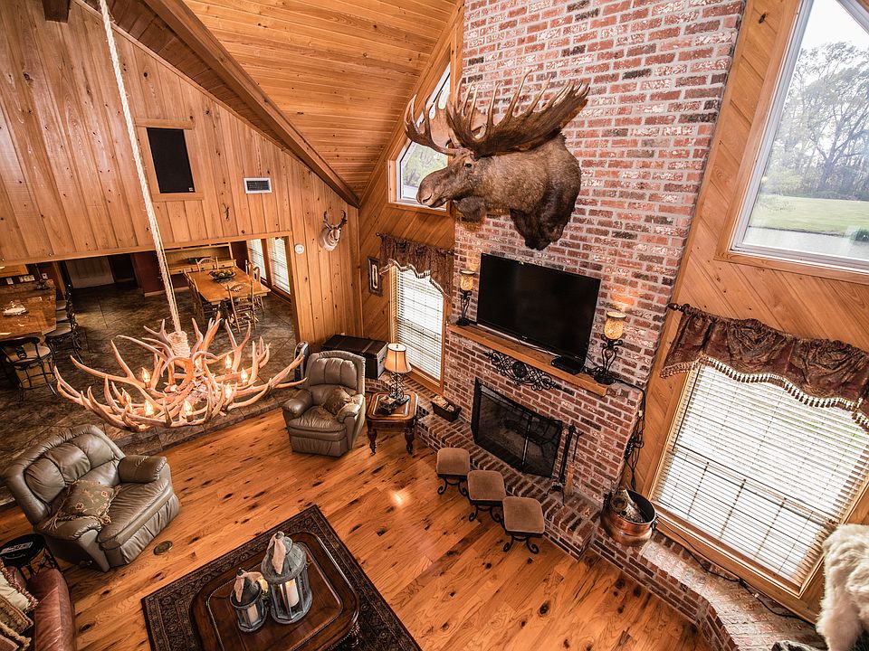 Executive Lodge/Office