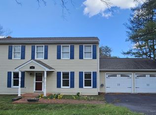 4726 Hickory Hill Dr, Roanoke, VA 24018