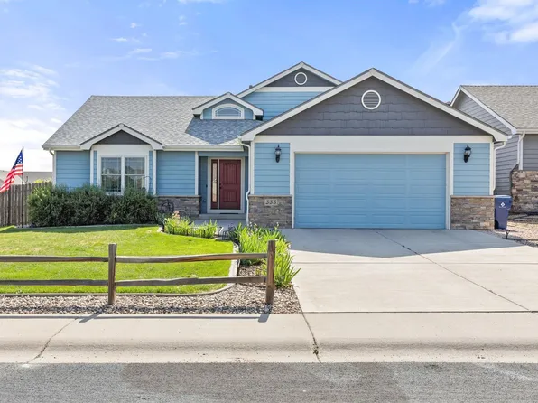 335 Kirkland Ln, Johnstown, CO 80534