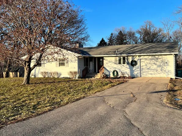 1817 S Shore Dr, Albert Lea, MN 56007