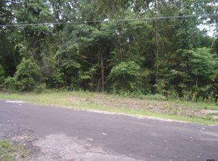 Holly Gln, Murchison, TX 75778