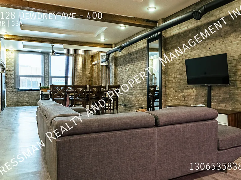 2128 Dewdney Ave #400 — Photo 6