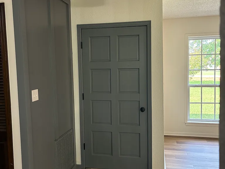 20936 S Valley West Dr — Photo 3