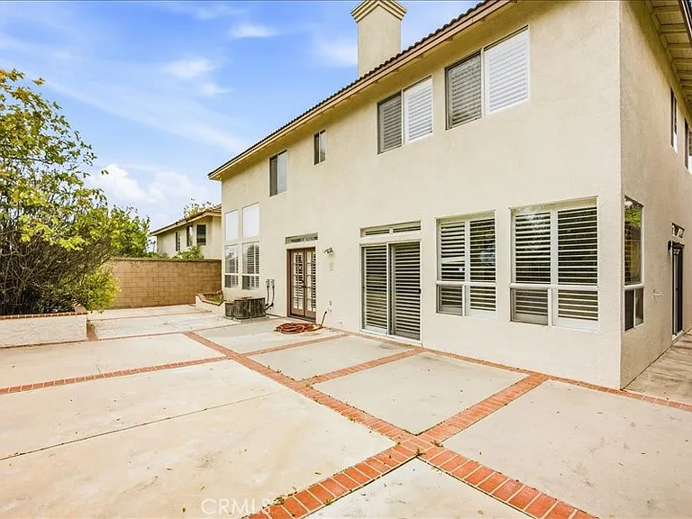 5142 Cellini Dr — Photo 53