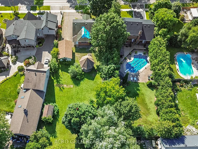 125 Leighland Ave — Photo 39