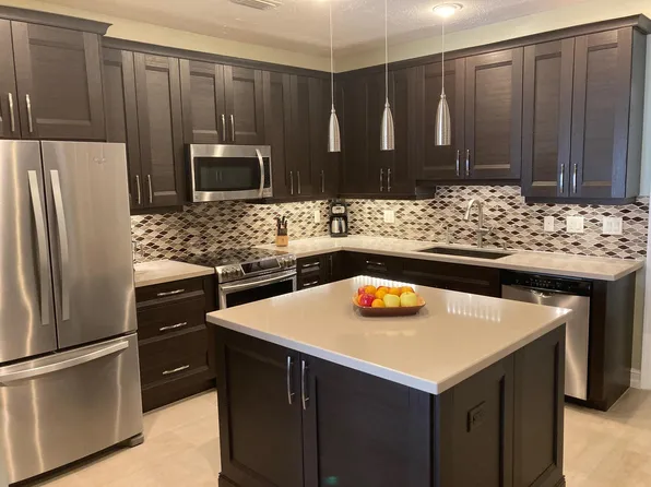 7595 Cinebar Drive, Boca Raton, FL 33433