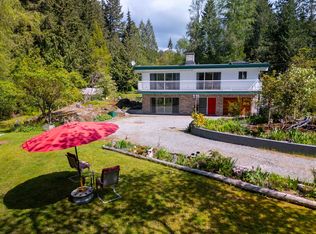 5819 Trout Lake Rd, Sunshine Coast, BC V0N 1Y2