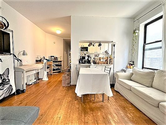 1st image of 205 W 103rd St APT 4A
