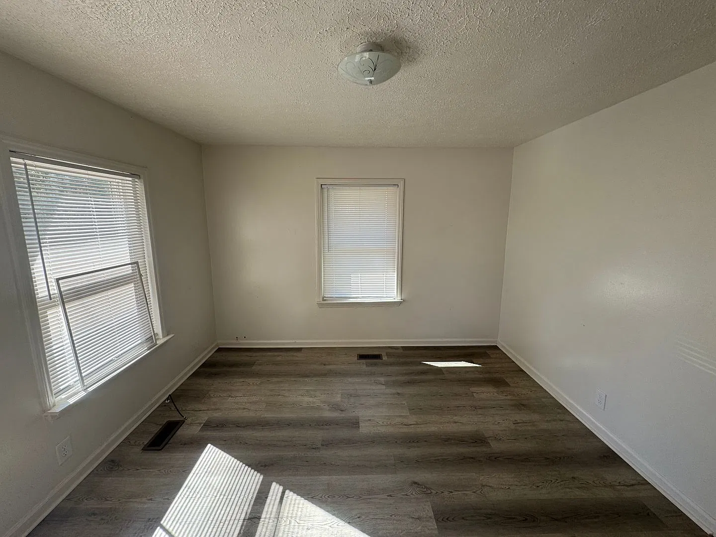Remodeled 1/1 located in Shelby, NC — Photo 4