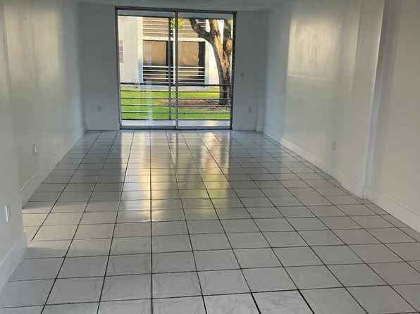 14165 SW 87th St #105