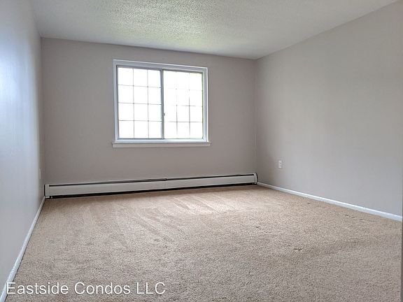 5th image of 366 Schraffts Dr APT 301
