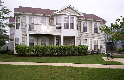 1st image of 1023 S Symphony Dr