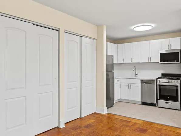 Park East Apartments