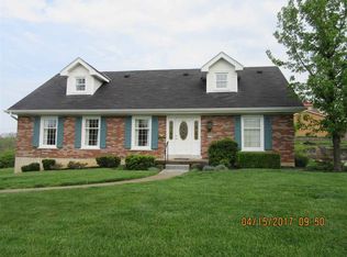 1716 Fort Henry Dr, Fort Wright, KY 41011