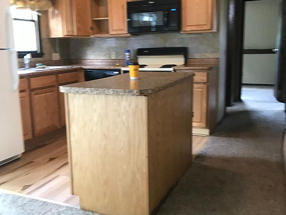 2nd image of 3207 Princeton Ct