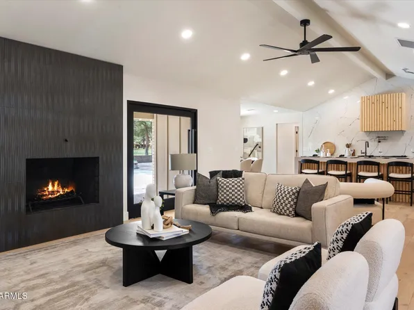 943 W MOON VALLEY Drive, Phoenix, AZ 85023