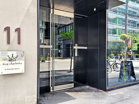 3rd image of 11 Charlotte St #2807