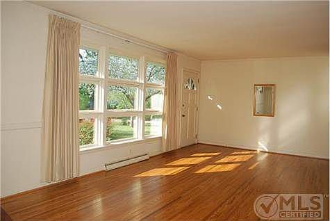 3rd image of 1220 Alfred Dr