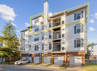 11506 Sperrin Cir UNIT 404, Fairfax, VA 22030