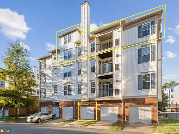 11506 Sperrin Cir Unit 404, Fairfax, VA 22030
