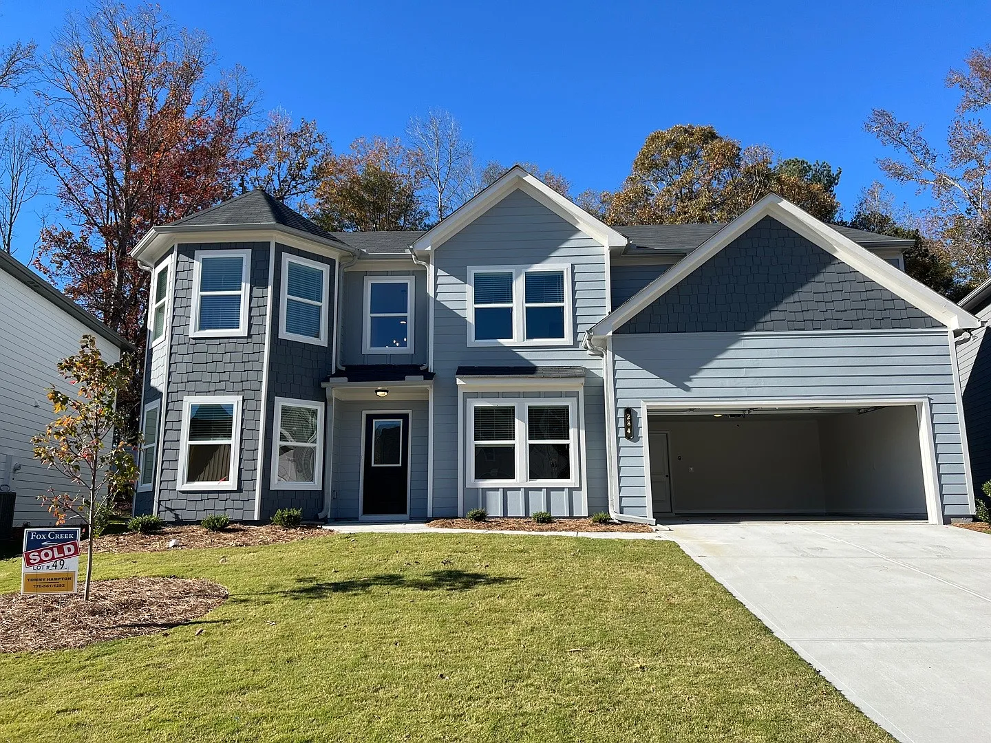 5 bed, 2200 sqft, $2,600 — Photo 1