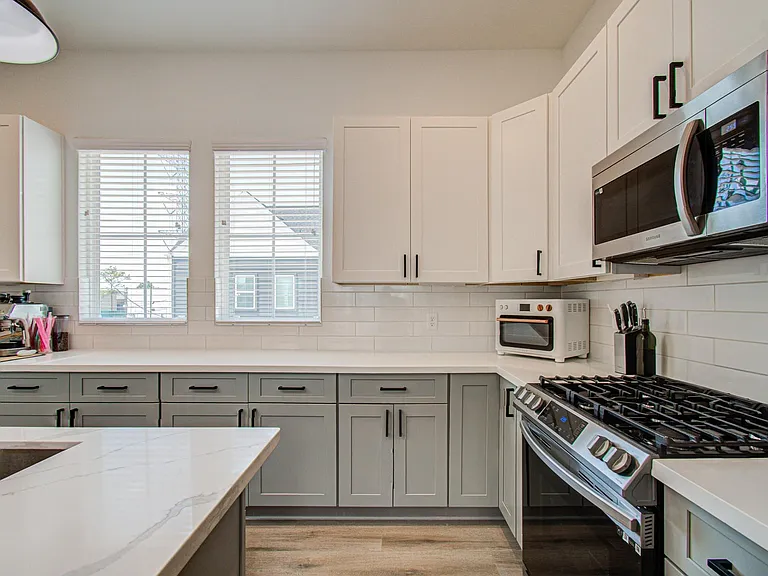 8325 Springwood Creek Ln — Photo 21