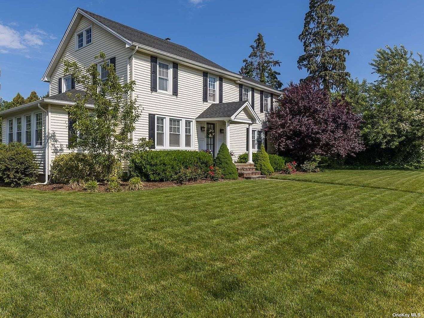 12 Highland Avenue, Glenwood Landing, NY 11547 Zillow