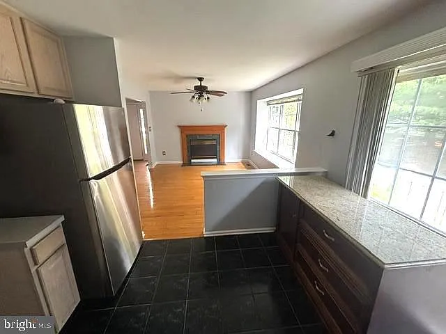 1504 Coventry Way — Photo 4