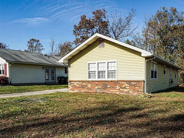 140 Elmtowne Blvd, Hammonton, NJ 08037