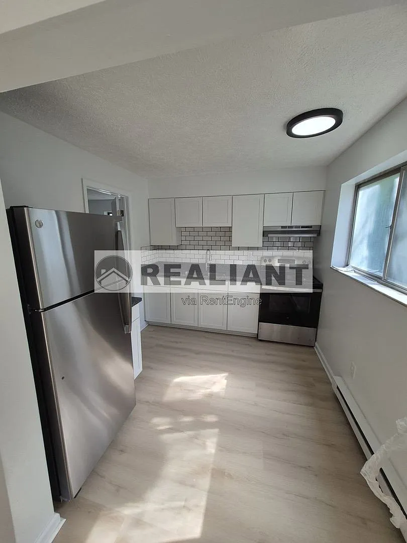 1 bed, 1.0 bath, 525 sqft, $995 — Photo 1