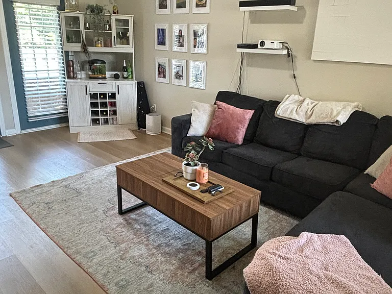 418 Saint Rosea Dr — Photo 4