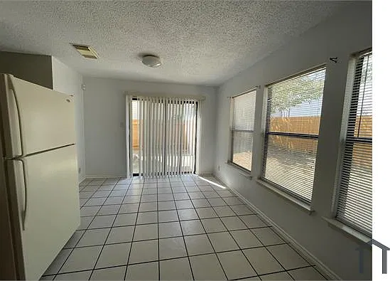 3 bed, 1734 sqft, $1,850 — Photo 4