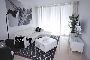 Sold by Starealty Estate LLC