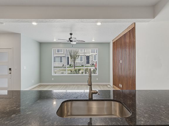 5th image of 3779 W Pure Nirvana Ln
