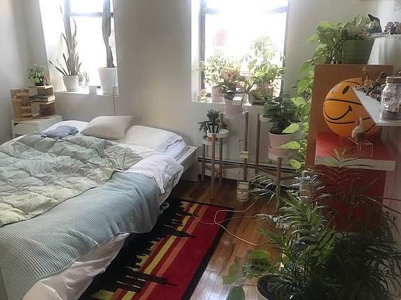 4th image of 14 Orchard St APT 5D