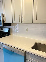 Rented by Chana Ofek, LREB