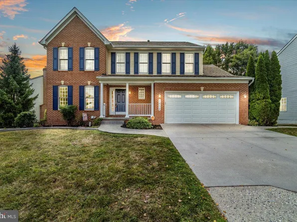 1414 Timberwolf Dr, Frederick, MD 21703