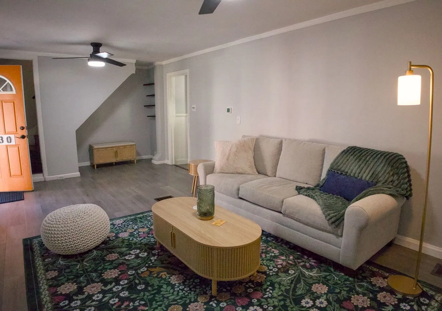 Cape Cod Standalone in Cabbage Hill! — Photo 3