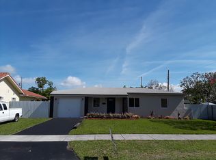 8211 SW 37th St, Miami, FL 33155