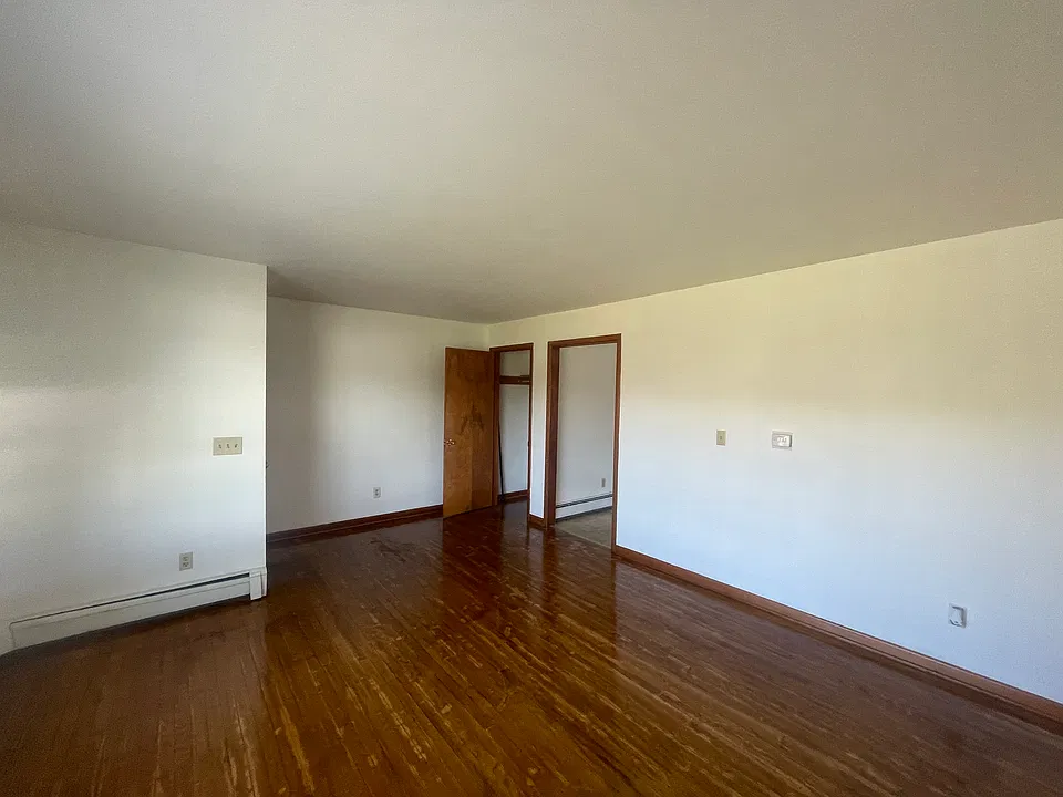 10 Blanchard Ave #2