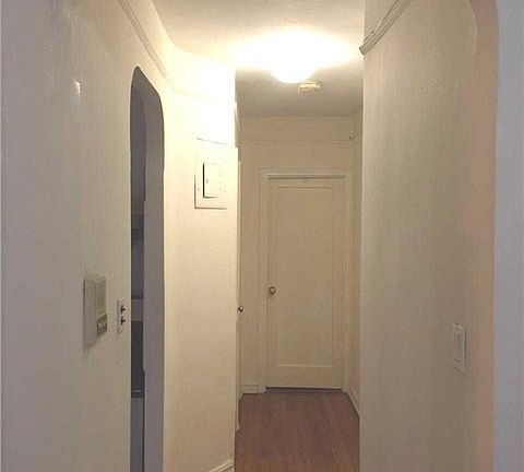 5th image of 8812 Elmhurst Ave