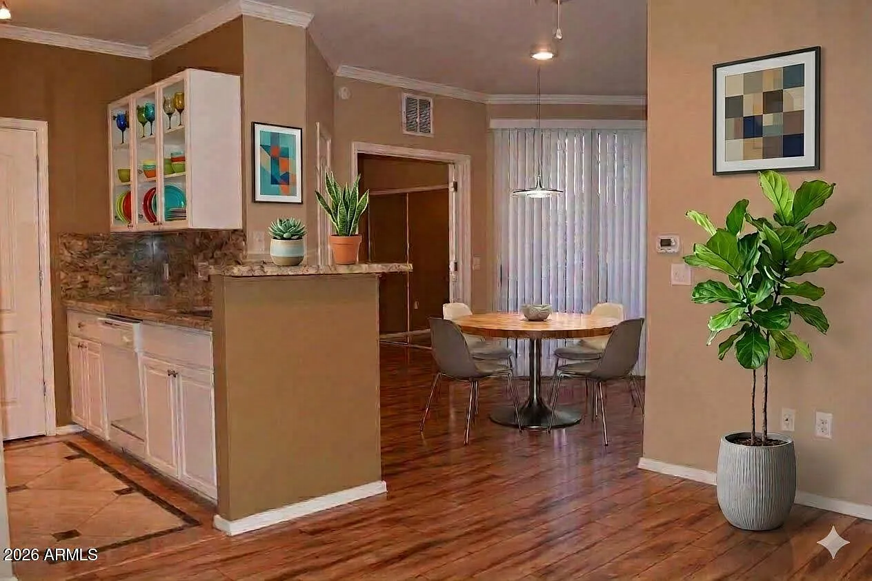 2 bed, 2.0 bath, 790 sqft, $1,550 — Photo 2