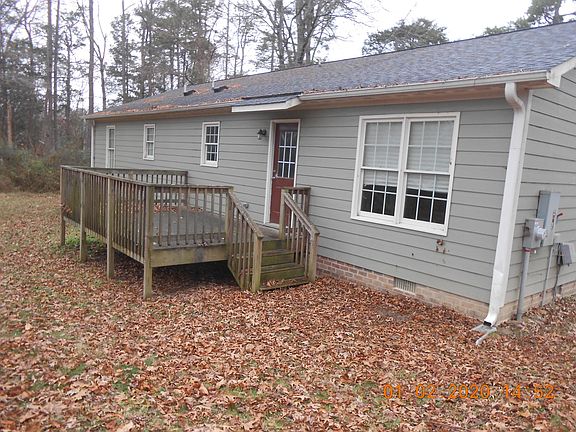 5th image of 4612 Rosemary Dr