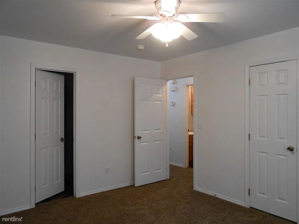 616 E 4th St. apt. A 009